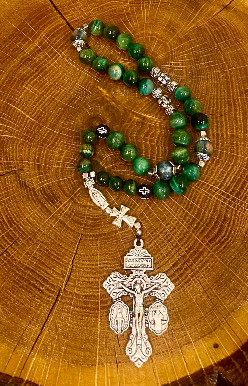 Чотки оберіг православні LITAURS з натурального каменю тигрове око d 10 мм з металевими вставками і хрестом (24083) - фото 3