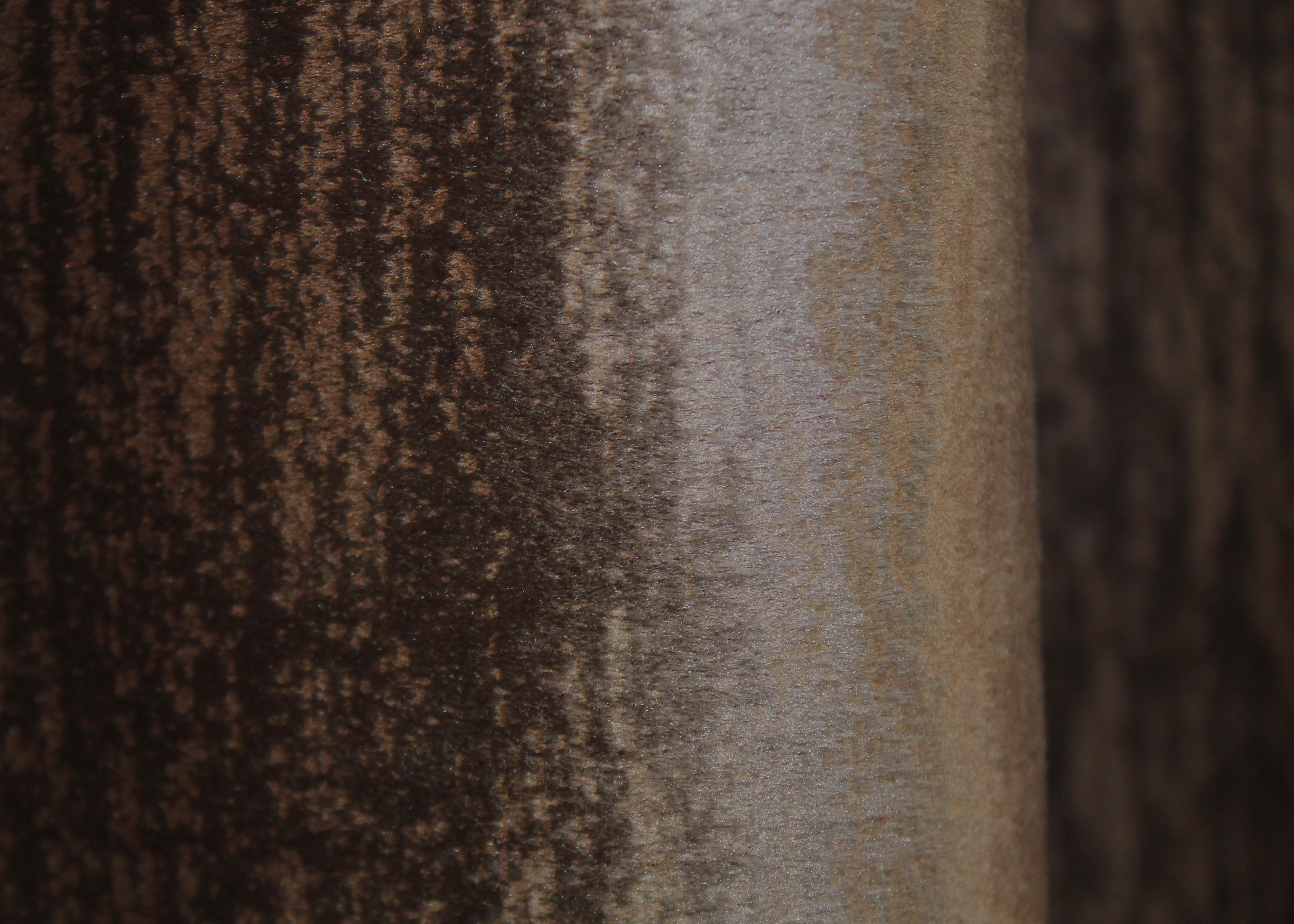 Комплект готовых штор VR-Textil Бархат №1443ш 150х275 см 2 шт. Коричневый (33-0308) - фото 7 Комплект готовых штор VR-Textil Бархат №1443ш 150х275 см 2 шт. Коричневый (33-0308) - фото 7