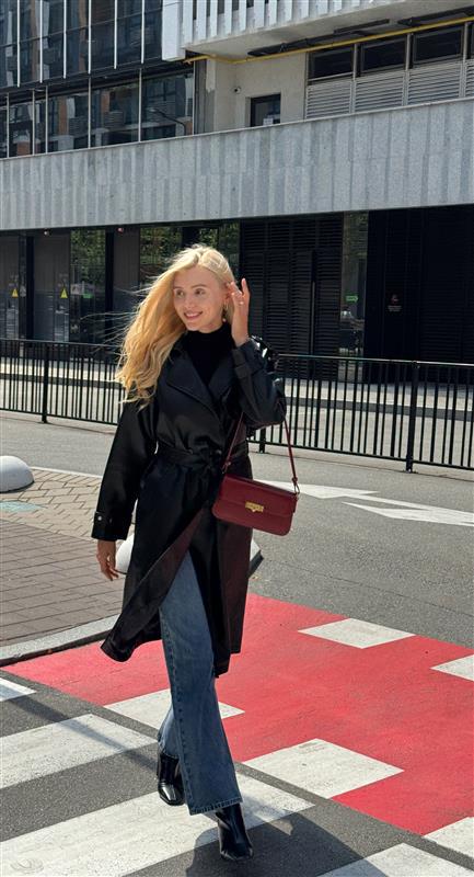 Плащ жіночий ЦБ-00277871 р. 48 Чорний (28425570) - фото 6 Плащ жіночий ЦБ-00277871 р. 48 Чорний (28425570) - фото 6