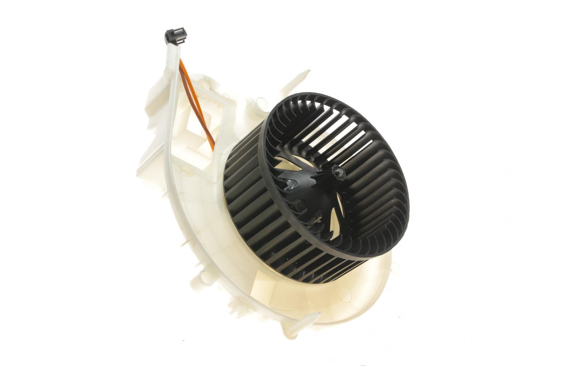 Моторчик печи NRF Mercedes C-class W203/W204/E-class W211/W212 03-17 34302
