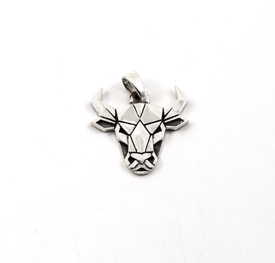 Кулон в виде быка Maxi Silver 9621 (89621)