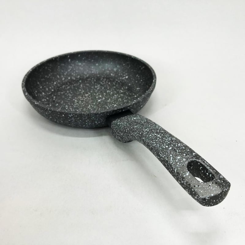 Сковорода Con Brio СВ-1811 антипригарна 18 см (tf5146) - фото 2 Сковорода Con Brio СВ-1811 антипригарна 18 см (tf5146) - фото 2