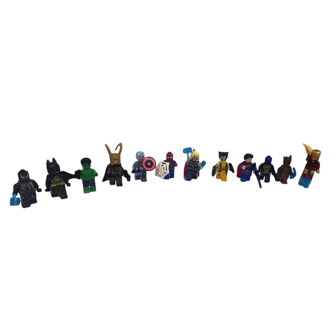 Набор игровых фигурок Супергерои для коллекционирования 12 персонажей (29680970)