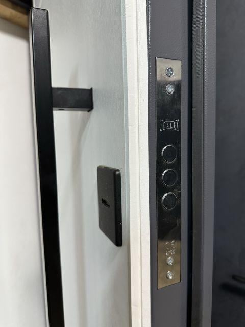 Вхідні двері Redfort Люкс Метал-МДФ зі склопакетом вуличні 960х2050 мм - фото 5 Вхідні двері Redfort Люкс Метал-МДФ зі склопакетом вуличні 960х2050 мм - фото 5