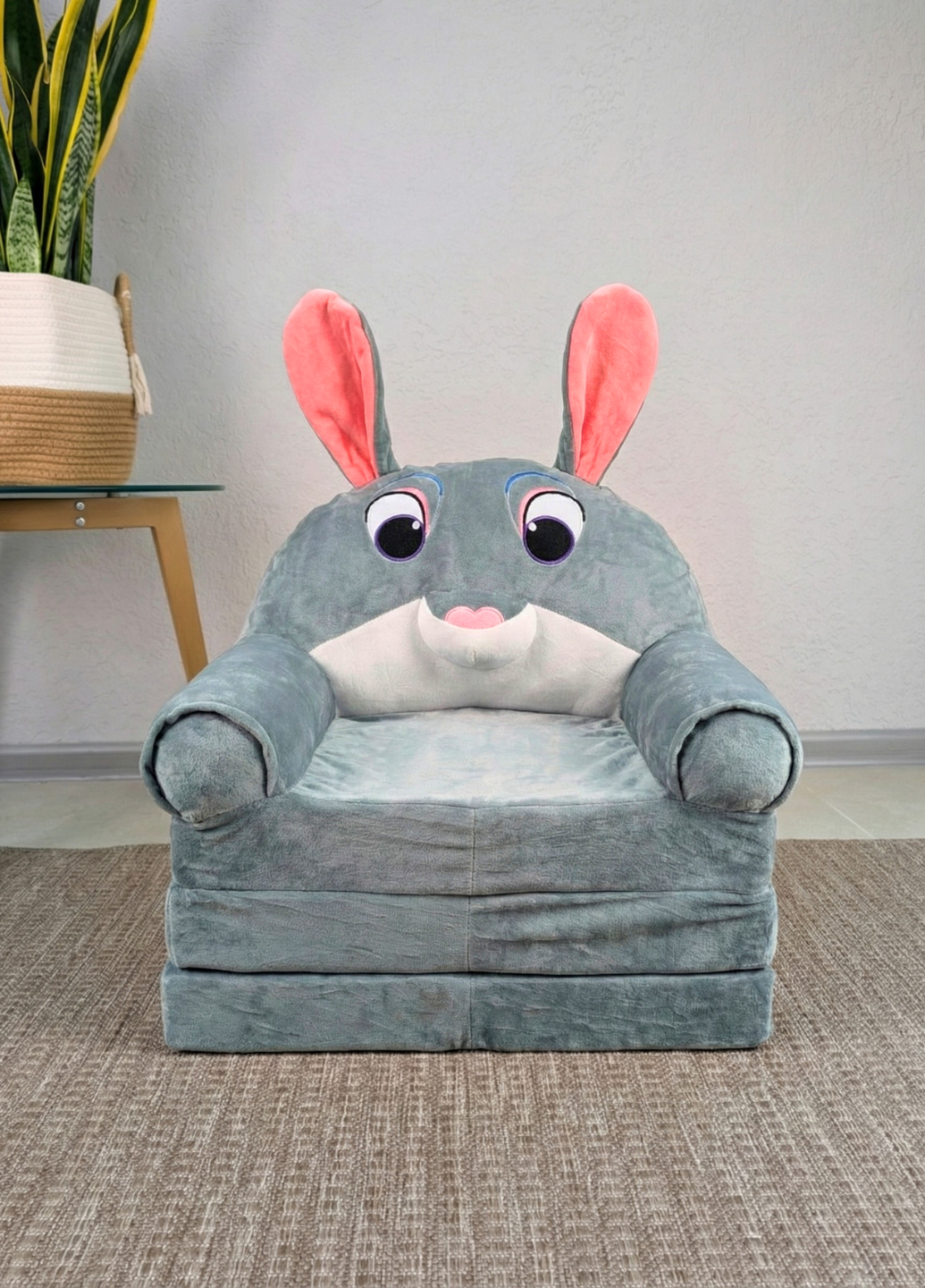 Детское кресло-кровать плюшевое Зайчик раскладной Серый (280066) Детское кресло-кровать плюшевое Зайчик раскладной Серый (280066)