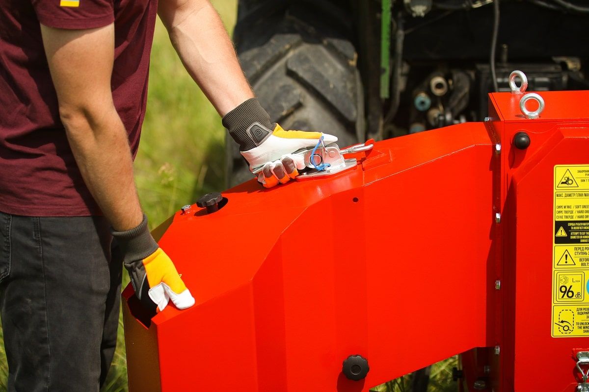 Подрібнювач гілок Arpal на шматки дров до трактора (АМ-120ТР) - фото 24 Подрібнювач гілок Arpal на шматки дров до трактора (АМ-120ТР) - фото 24