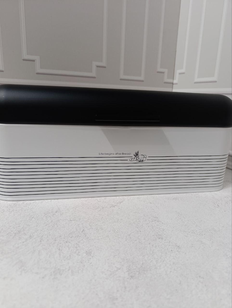 Хлібниця Maestro металева 42×24,8×16,5 см Білий з чорним (MR-1772) - фото 3 Хлібниця Maestro металева 42×24,8×16,5 см Білий з чорним (MR-1772) - фото 3