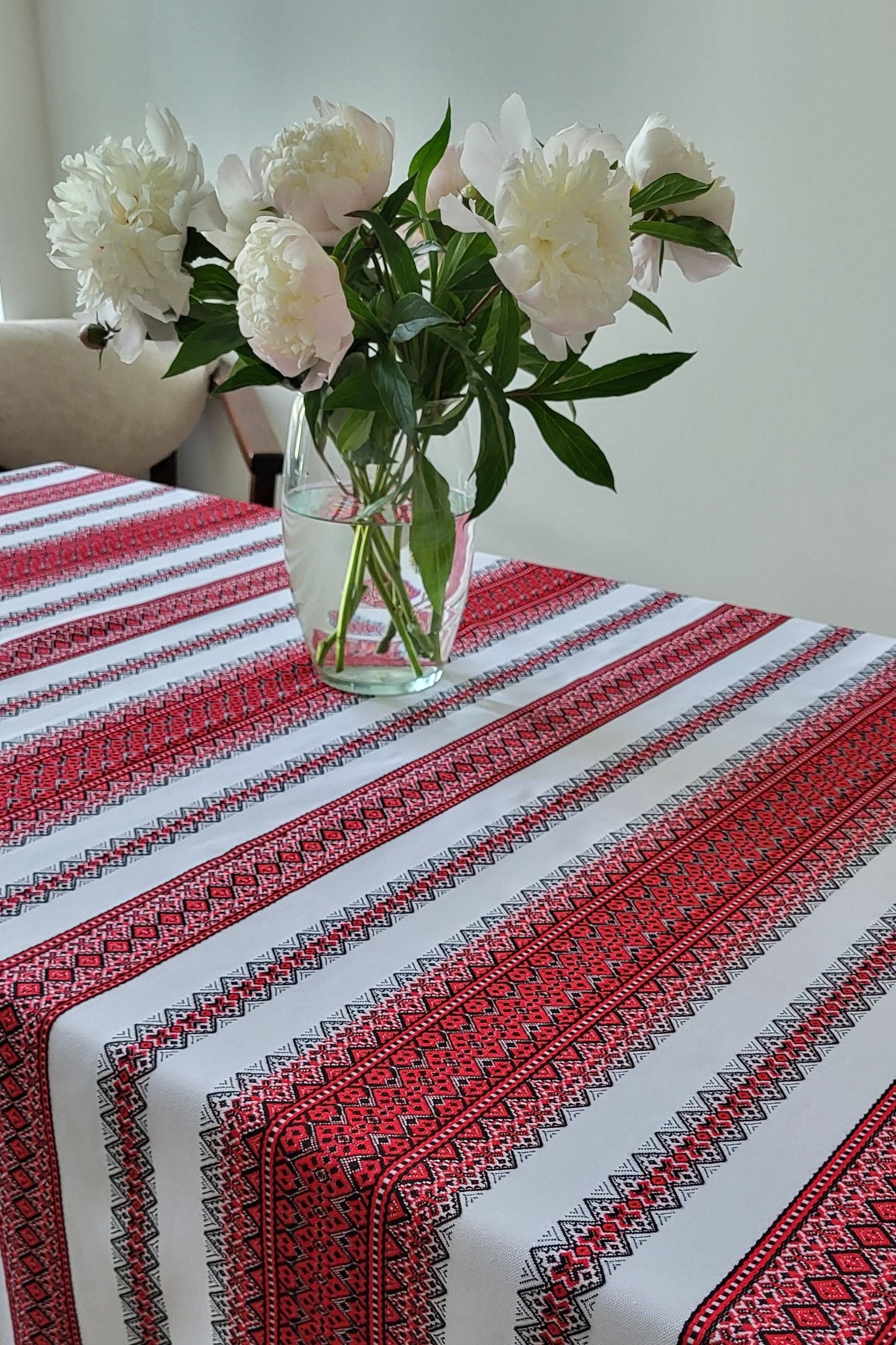 Скатерть ткано-декоративная с вышивкой Пионы 1450x2200 мм Красный (Арт-080ск) - фото 7 Скатерть ткано-декоративная с вышивкой Пионы 1450x2200 мм Красный (Арт-080ск) - фото 7