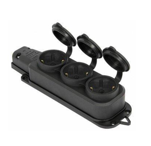 Розетка потрійна E.NEXT e.socket.rubber.029.3.16 із заземленням та захисною кришкою каучукова 16А (s9100027) Розетка потрійна E.NEXT e.socket.rubber.029.3.16 із заземленням та захисною кришкою каучукова 16А (s9100027)