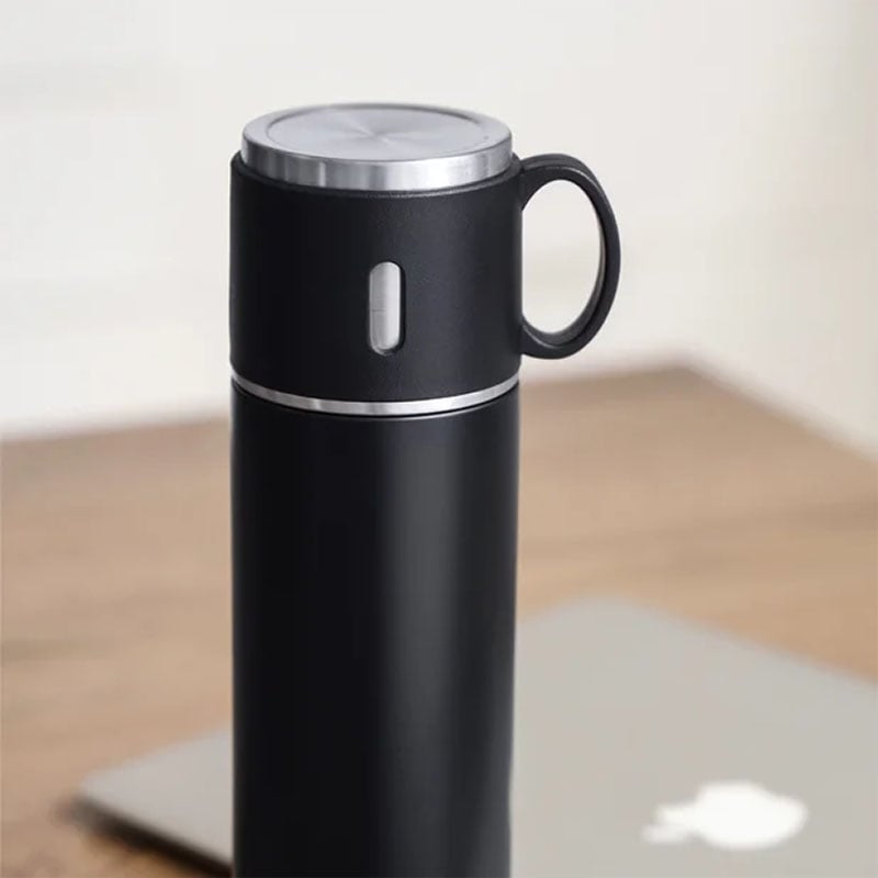 Термос Magio MG-1046B вакуумна ізоляція 500 мл Black (23252010) - фото 4 Термос Magio MG-1046B вакуумна ізоляція 500 мл Black (23252010) - фото 4