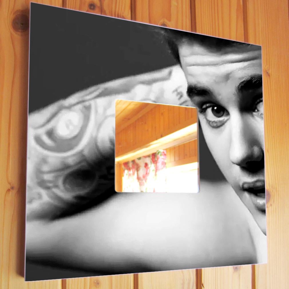 Зеркало Певец Justin Bieber 260х260 мм (M00780)