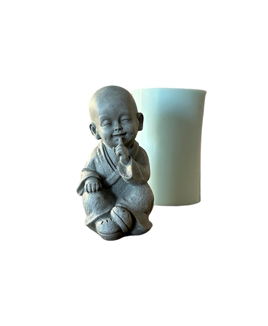 Молд для свічок Будда що прикриває рот (15420037)