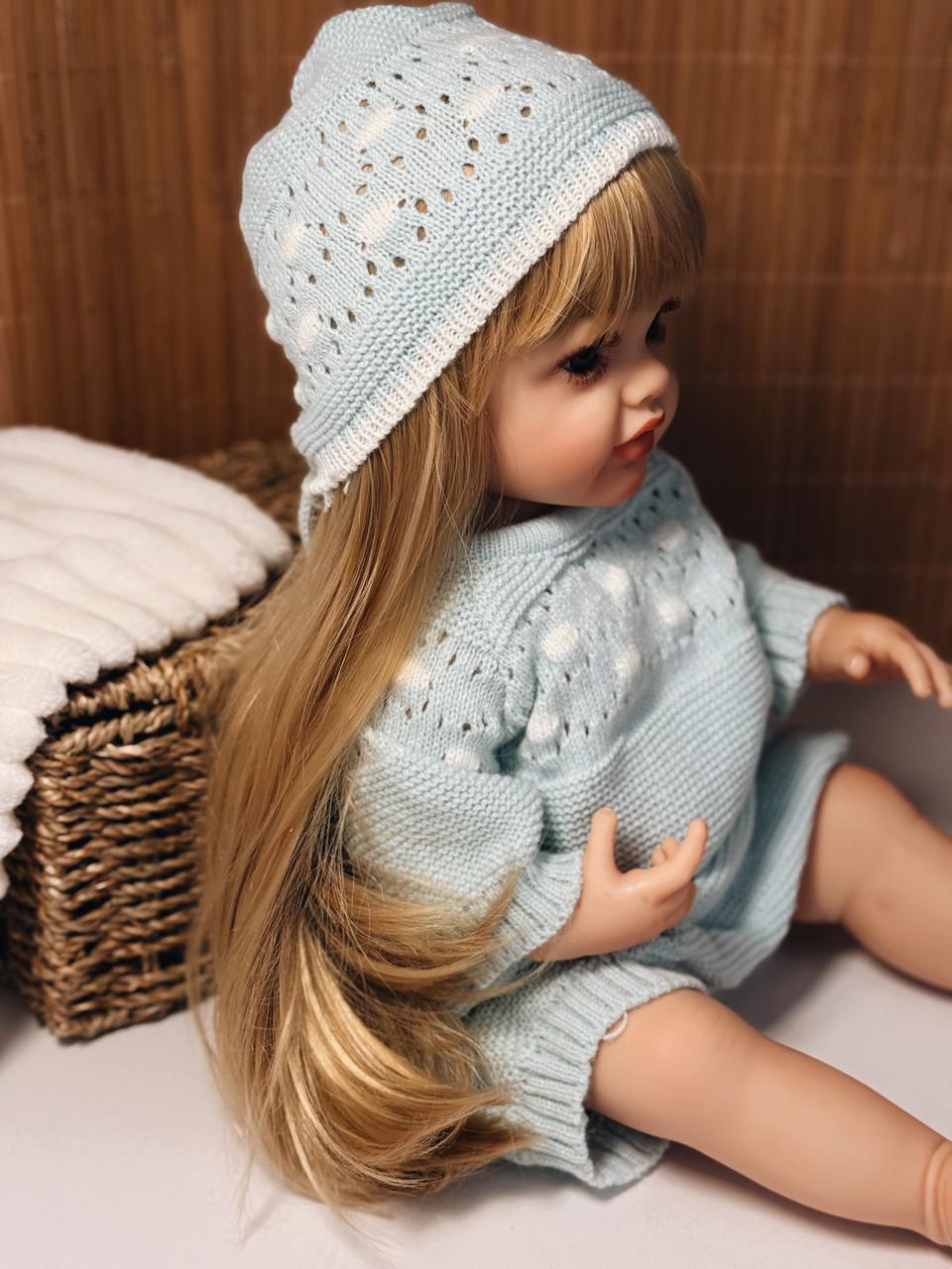 Кукла кукла реалистичная KEIUMI винил-силиконовая в голубом комбинезоне с аксессуарами 55 см Голубой - фото 2