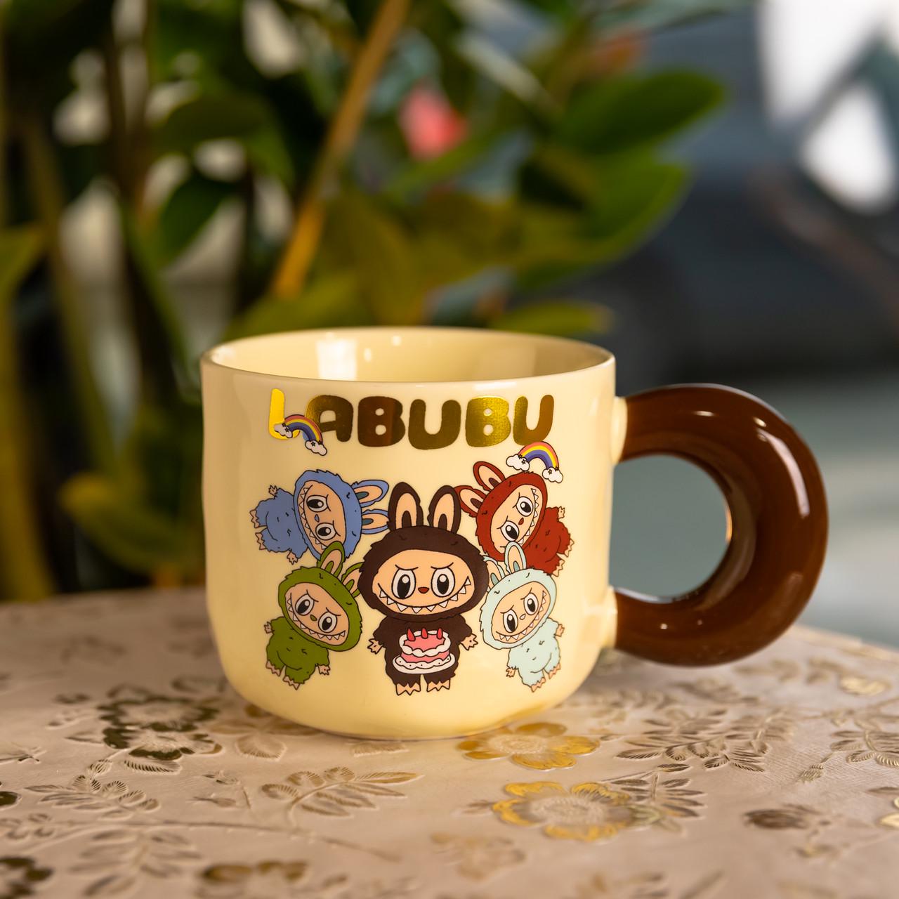 Кружка фарфоровая LABUBU Bring Joy 400 мл Бежевый (FM-21A)