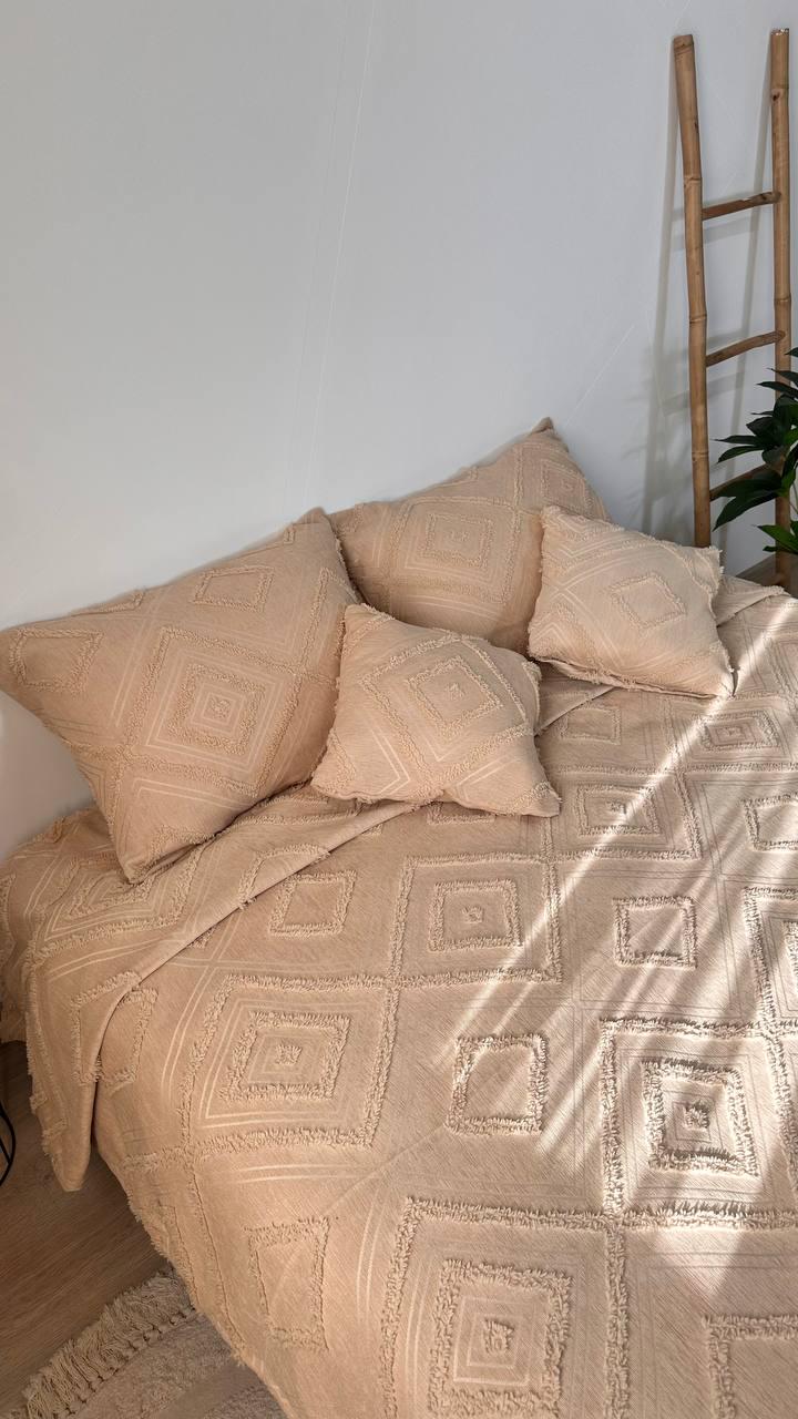 Покрывало Скандинавский большой ромб 140х240 см Бежевый