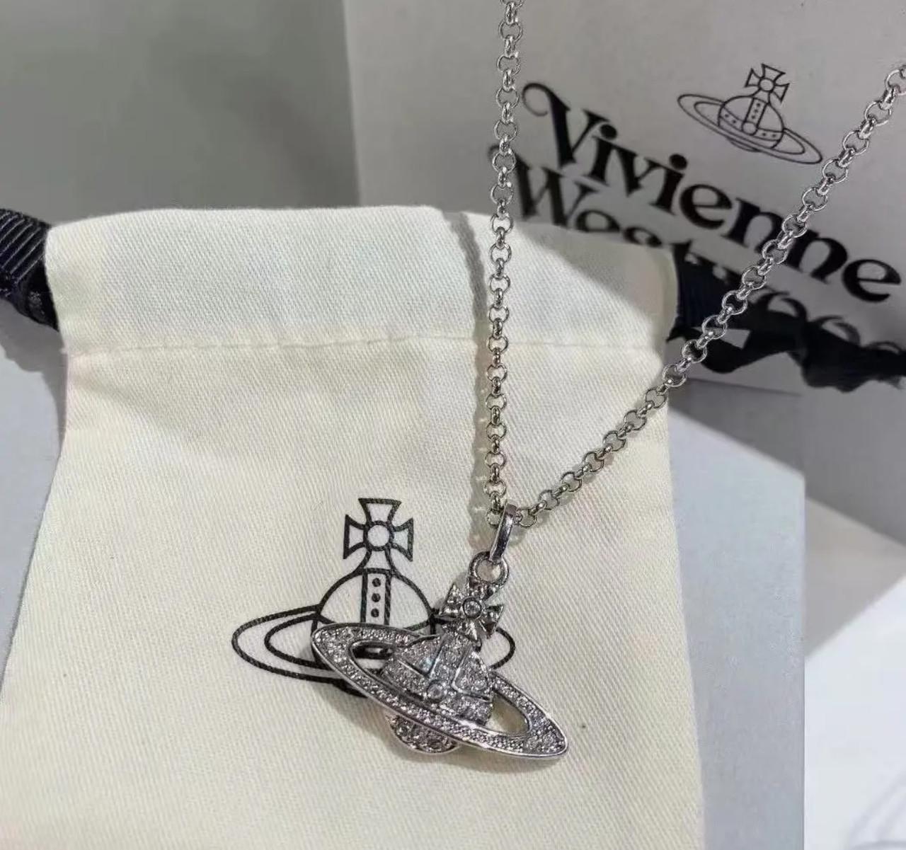 Подвеска женская Vivienne Westwood на шею - фото 4 Подвеска женская Vivienne Westwood на шею - фото 4