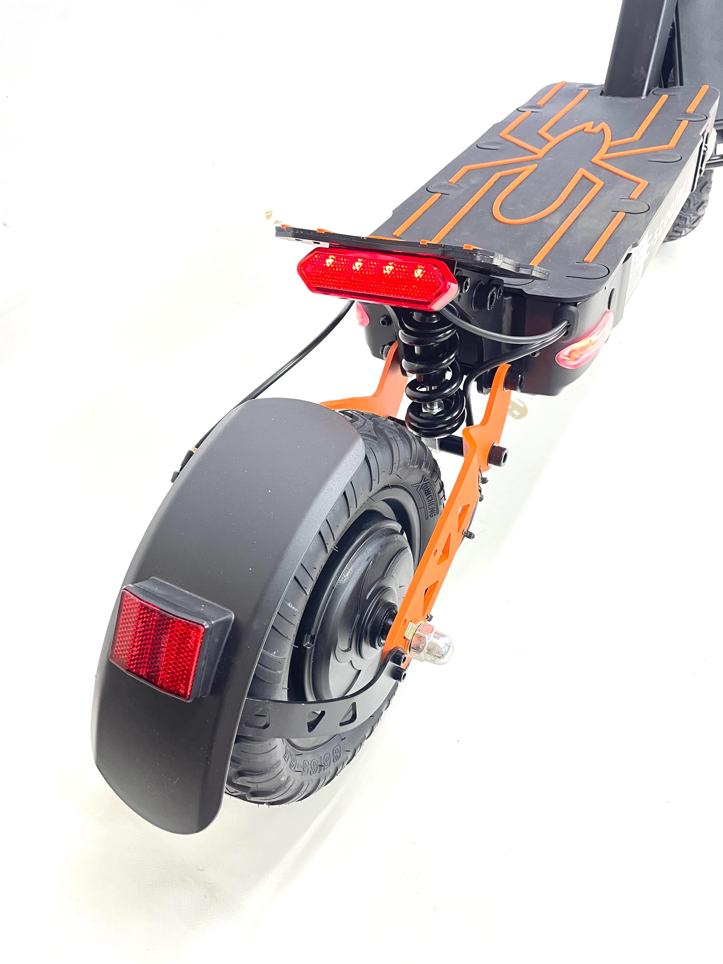 Электросамокат двухмоторный Kugoo E-scooter 4000W 48V 24Ah - фото 10 Электросамокат двухмоторный Kugoo E-scooter 4000W 48V 24Ah - фото 10