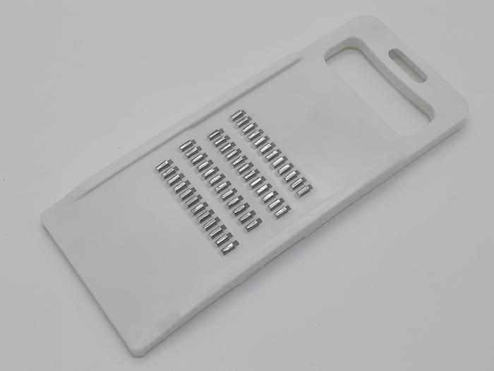 Шинковка ручная для морковки по-корейски L 26,5 см W 10,5 см (18545) - фото 2 Шинковка ручная для морковки по-корейски L 26,5 см W 10,5 см (18545) - фото 2