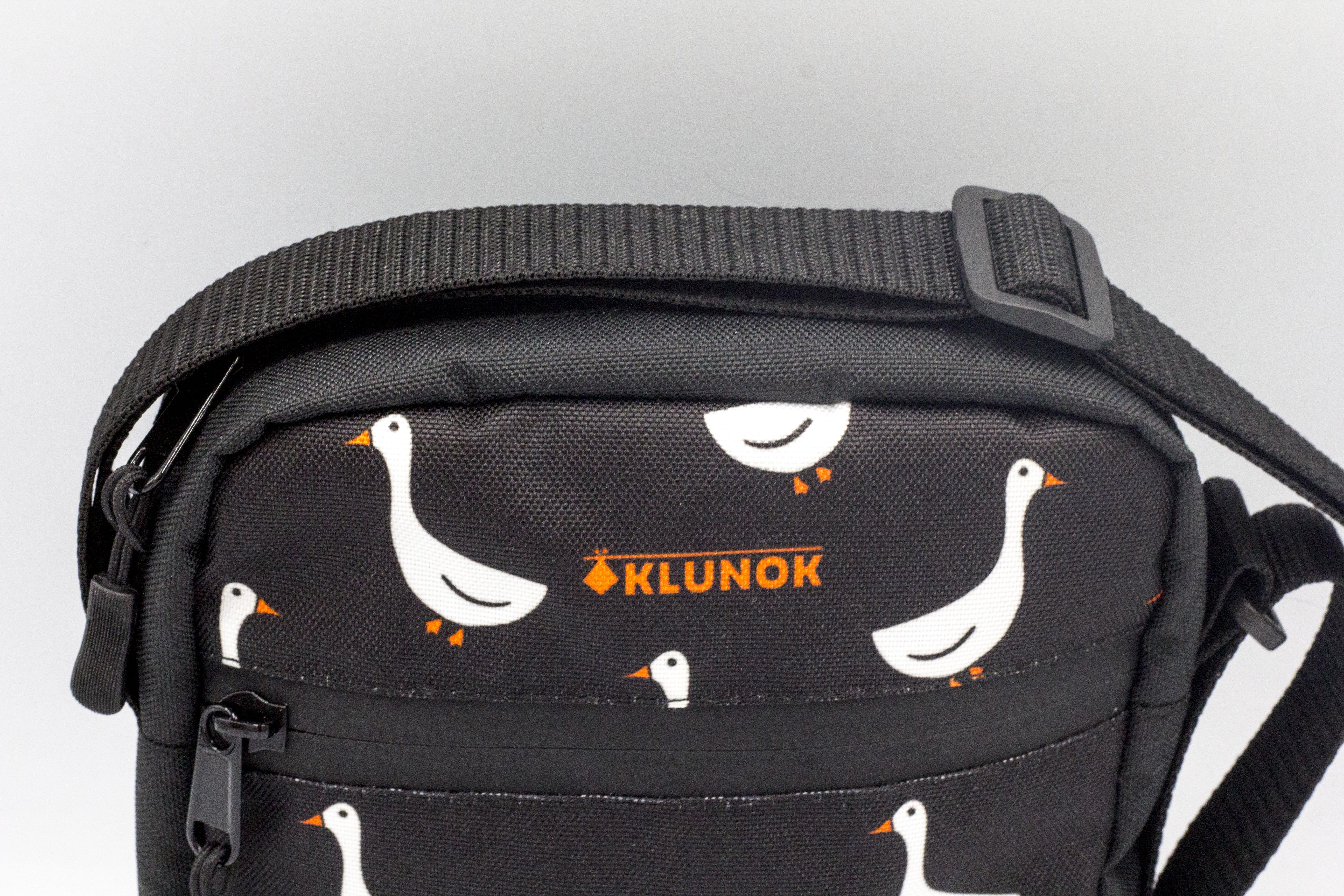 Сумка месенджер через плече Гуси 16х21х6 см Чорний (К-19) - фото 9 Сумка месенджер через плече Гуси 16х21х6 см Чорний (К-19) - фото 9