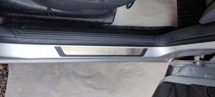 Накладки на пороги Flexill Exclusive Omsa Line для Ford Focus I 1998–2005 гг. алюминий/пластик Хром