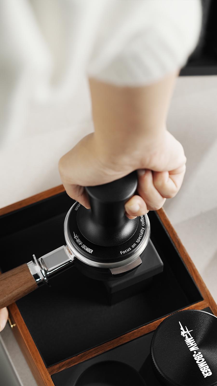 Темпер рифлений з пружиною MHW-3BOMBER CD Series 51 мм (T5999-OS) - фото 2 Темпер рифлений з пружиною MHW-3BOMBER CD Series 51 мм (T5999-OS) - фото 2