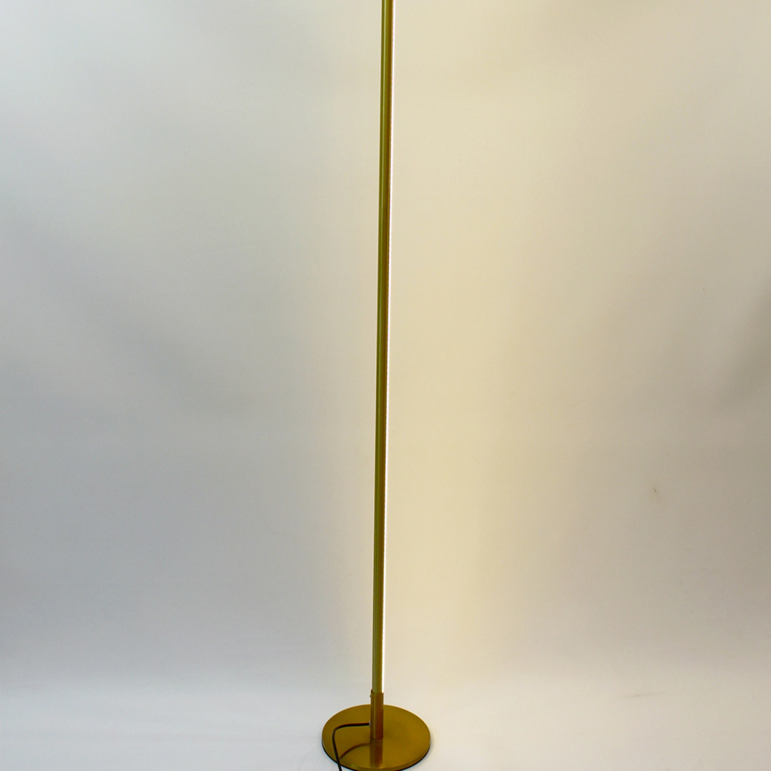 Торшер Friendlylight Lines FL FL9021 (24413150) Торшер Friendlylight Lines FL FL9021 (24413150)