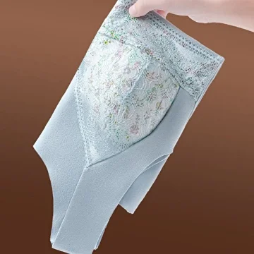 Майка жіноча C00394-3 еластична модель з вшитим бюсгалтером 4ХL Блакитний - фото 6