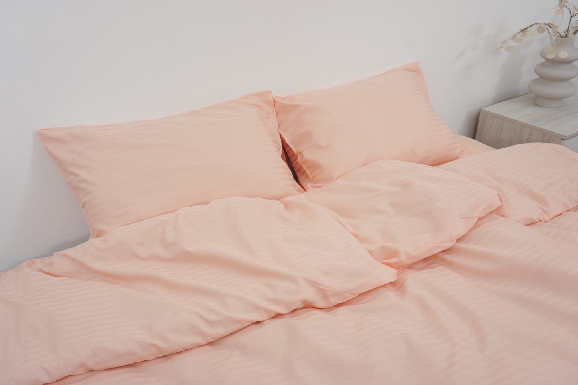 Комплект постельного белья семейный Amore pudra1206 страйп-сатин Пудровий (KPB-As-STLux-pudra1206 70x70_) - фото 3 Комплект постельного белья семейный Amore pudra1206 страйп-сатин Пудровий (KPB-As-STLux-pudra1206 70x70_) - фото 3