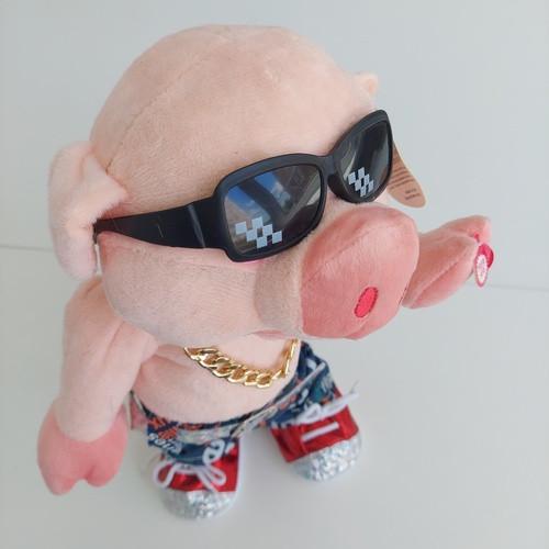 Інтерактивна іграшка Свинка-репер танцює під музику в окулярах (4980) - фото 3 Інтерактивна іграшка Свинка-репер танцює під музику в окулярах (4980) - фото 3