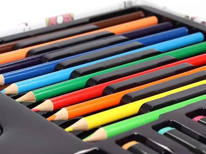 Набір для творчості дитячий художній в алюмінієвій валізі на 68 предметів для малювання - фото 8 Набір для творчості дитячий художній в алюмінієвій валізі на 68 предметів для малювання - фото 8