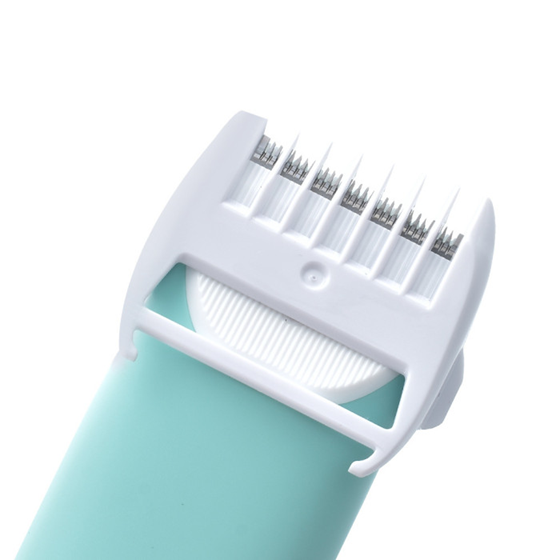 Машинка для стрижки новорожденных бесшумная VGR 5 Вт Li-ion Зеленый (V-151) - фото 4 Машинка для стрижки новорожденных бесшумная VGR 5 Вт Li-ion Зеленый (V-151) - фото 4