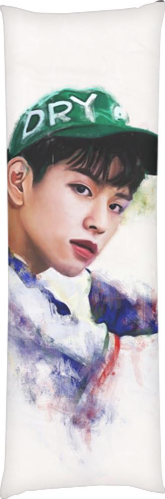 Подушка дакимакура Seungmin 60x180 см (14094262)