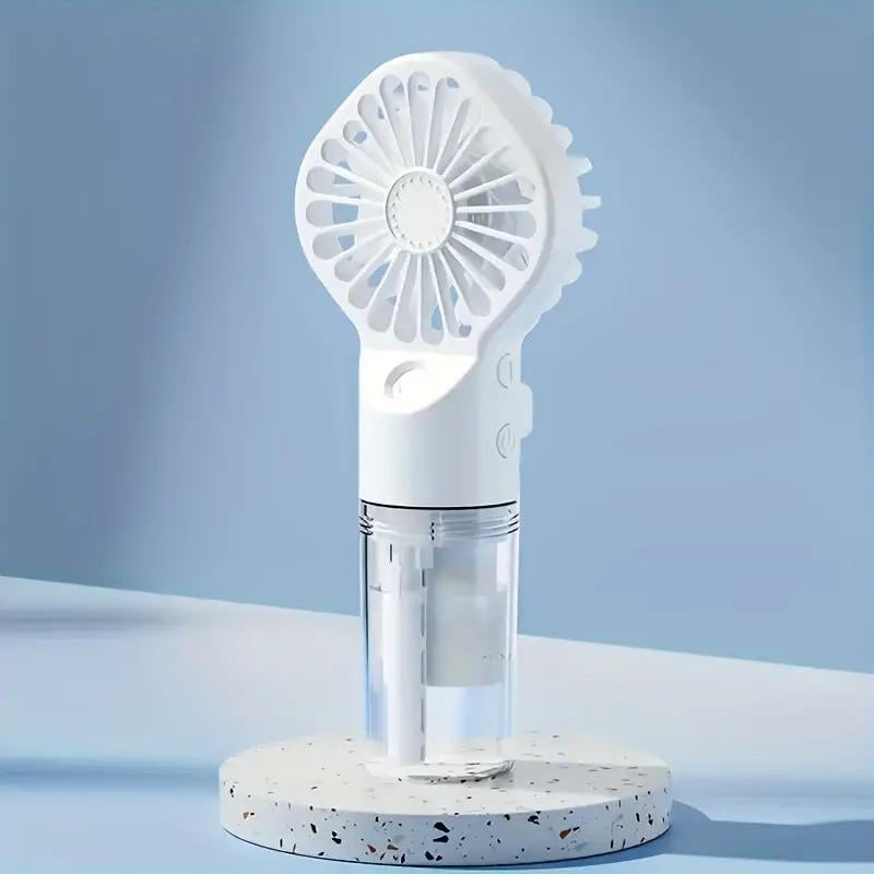 Вентилятор мини аккумуляторный Small Fan с распылением воды и USB зарядкой для путешествий Белый (2636685084)