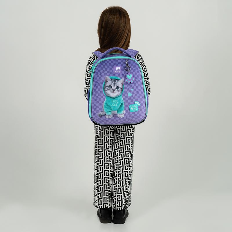 Школьный каркасный рюкзак KITE Education SP25-555S-2 Studio Pets с ортопедической спинкой (995386) - фото 2 Школьный каркасный рюкзак KITE Education SP25-555S-2 Studio Pets с ортопедической спинкой (995386) - фото 2