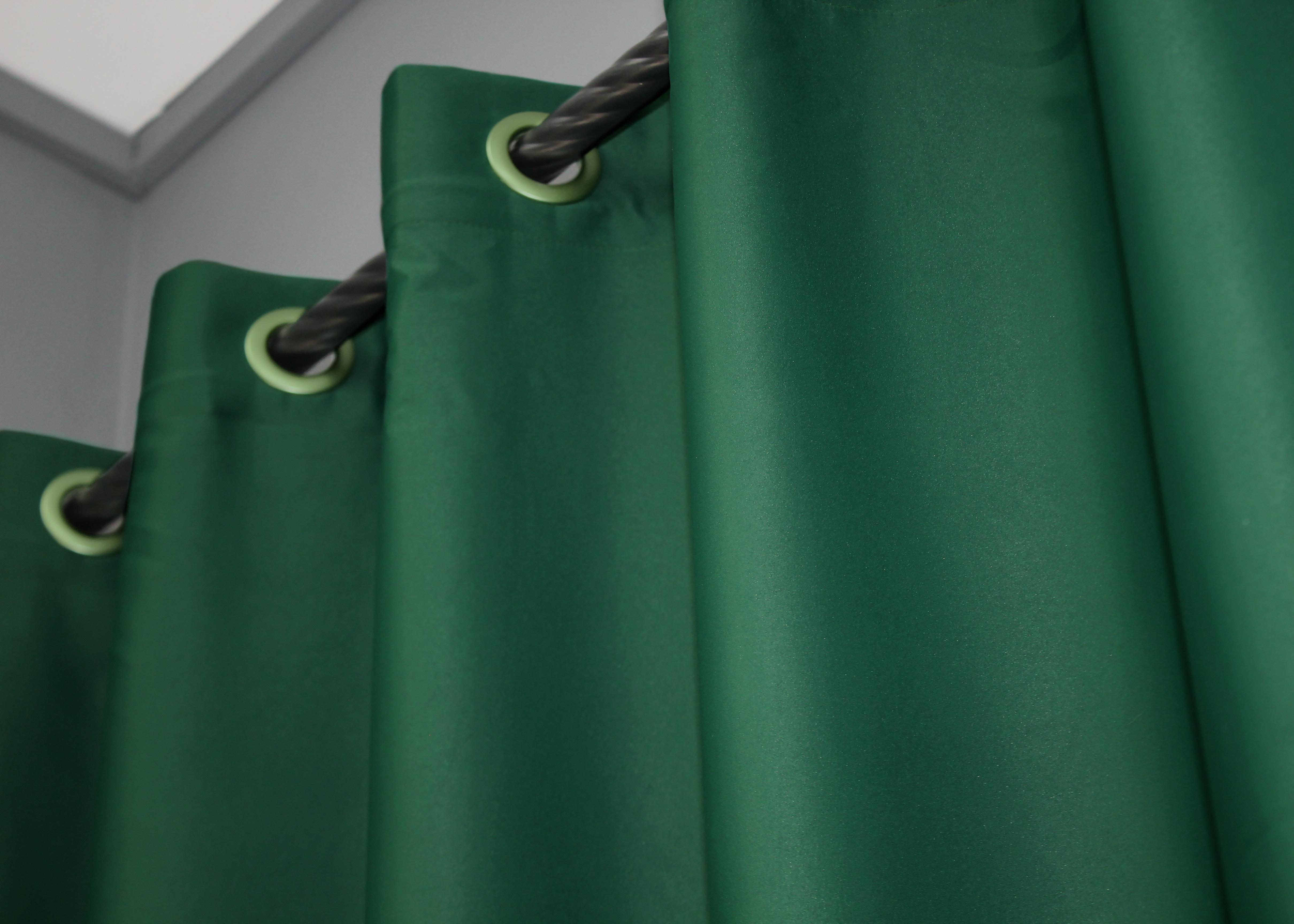 Комплект штор на люверсах VR-Textil Midnight № 1398ш 150х270 см 2 шт. Зелений (37-0138) - фото 7 Комплект штор на люверсах VR-Textil Midnight № 1398ш 150х270 см 2 шт. Зелений (37-0138) - фото 7