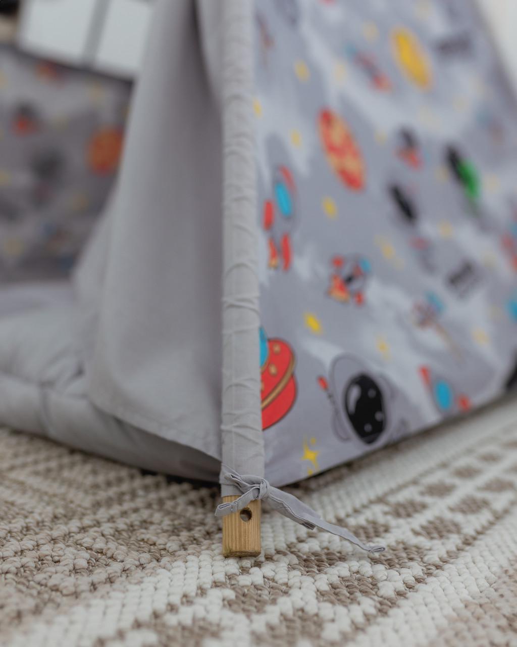 Вігвам дитячий Космос з килимком і подушками з кошиком для білизни - фото 4 Вігвам дитячий Космос з килимком і подушками з кошиком для білизни - фото 4