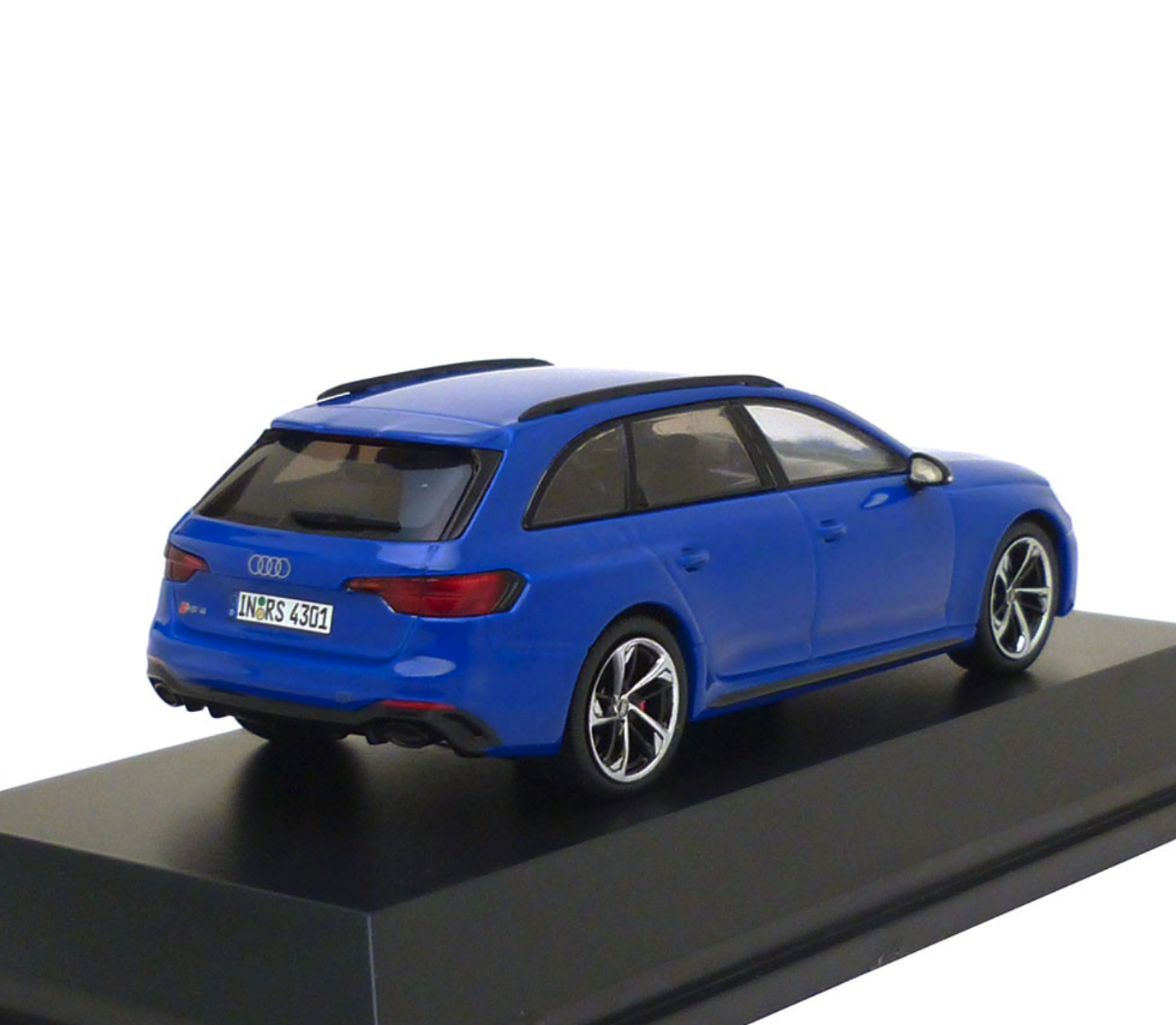 ᐉ Модель автомобіля 1:43 Audi RS4 B9 8W Avant Nogaroblue