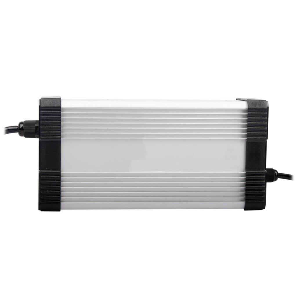 Зарядное устройство для аккумуляторов LogicPower 58,4V 15A 720W LiFePO4 48V 110-240V LED (24460795)