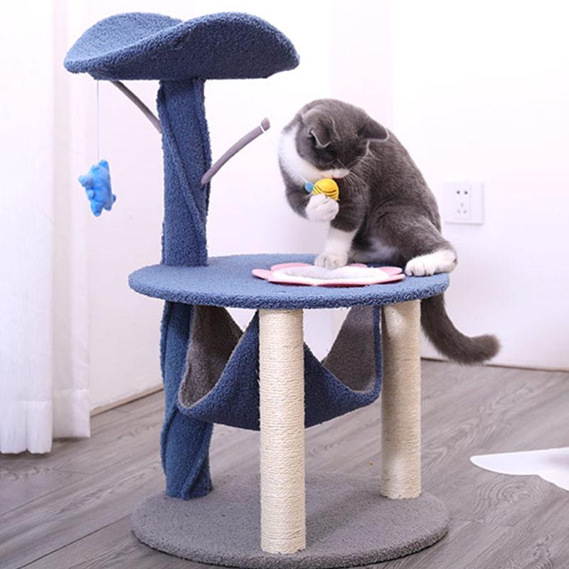 Кігтеточка з іграшками для кота Hoopet 43,5х43,5х70 см