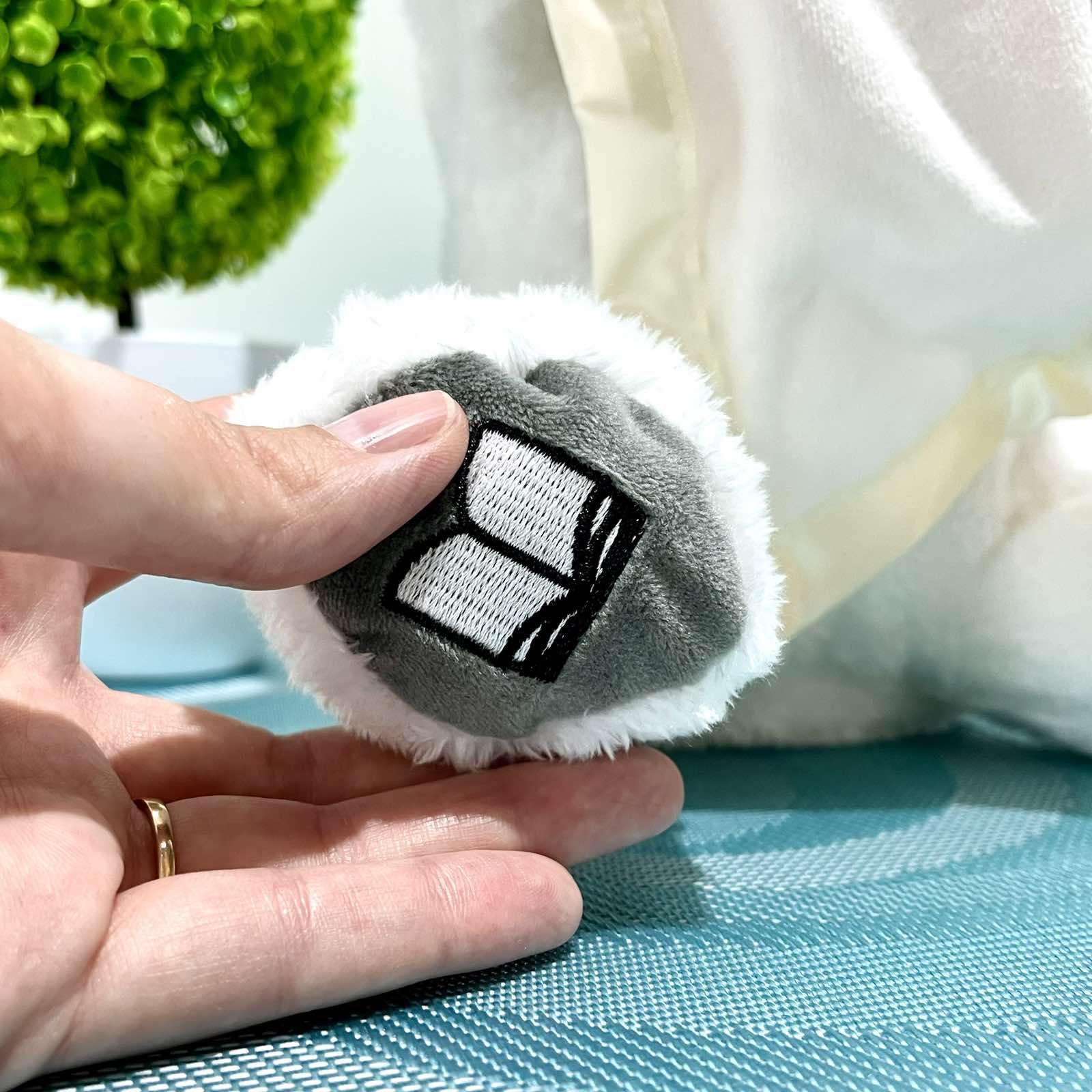 Интерактивная игрушка Мишка-сказочник играет в прятки/рассказывает сказки Белый (M 5843 I UA) - фото 2 Интерактивная игрушка Мишка-сказочник играет в прятки/рассказывает сказки Белый (M 5843 I UA) - фото 2