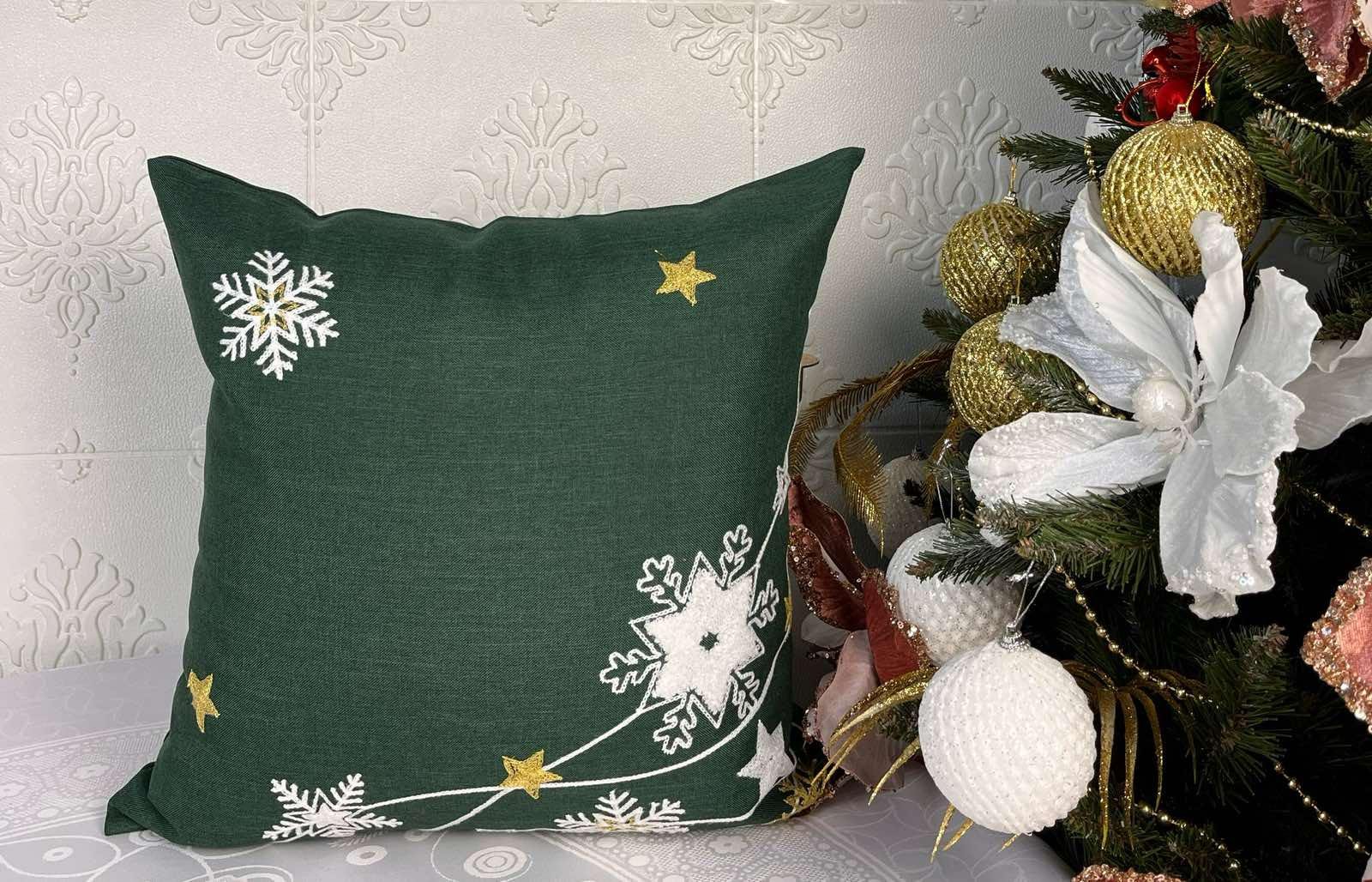 Наволочка новорічна D1022B 45х45 см Green (CN29698)