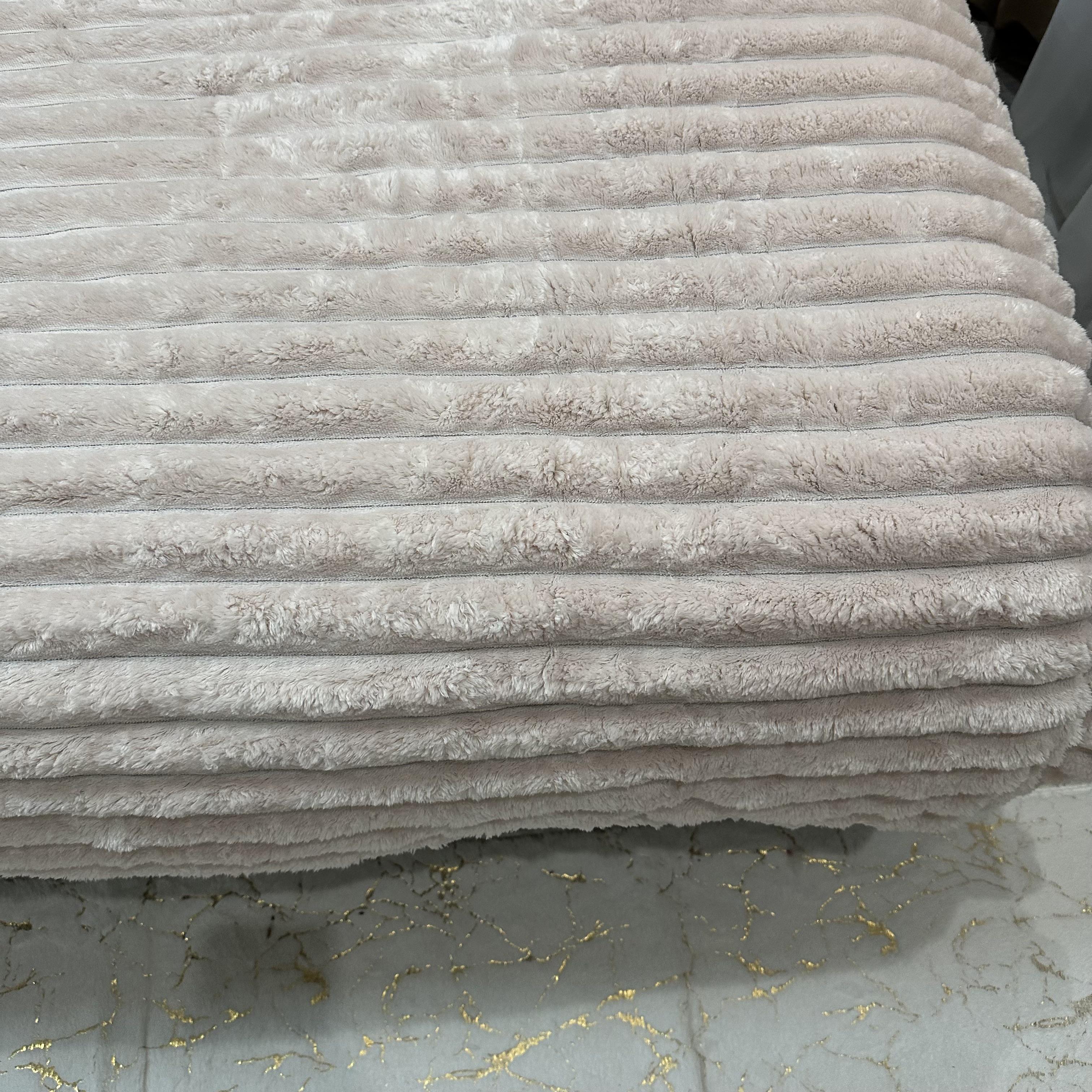 Комплект постільної білизни Шарпей мікрофібра наволочки 50х70 2 шт. Бежевий (29219323) - фото 8 Комплект постільної білизни Шарпей мікрофібра наволочки 50х70 2 шт. Бежевий (29219323) - фото 8