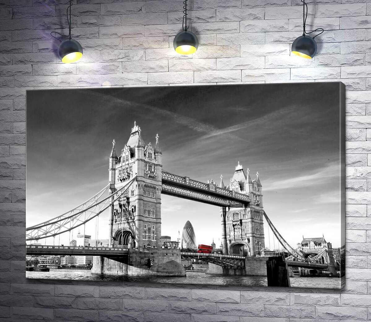 Картина ArtPoster Красный автобус следует по Тауэрскому мосту (Tower Bridge) 50x33 см Модуль №1 (002963)