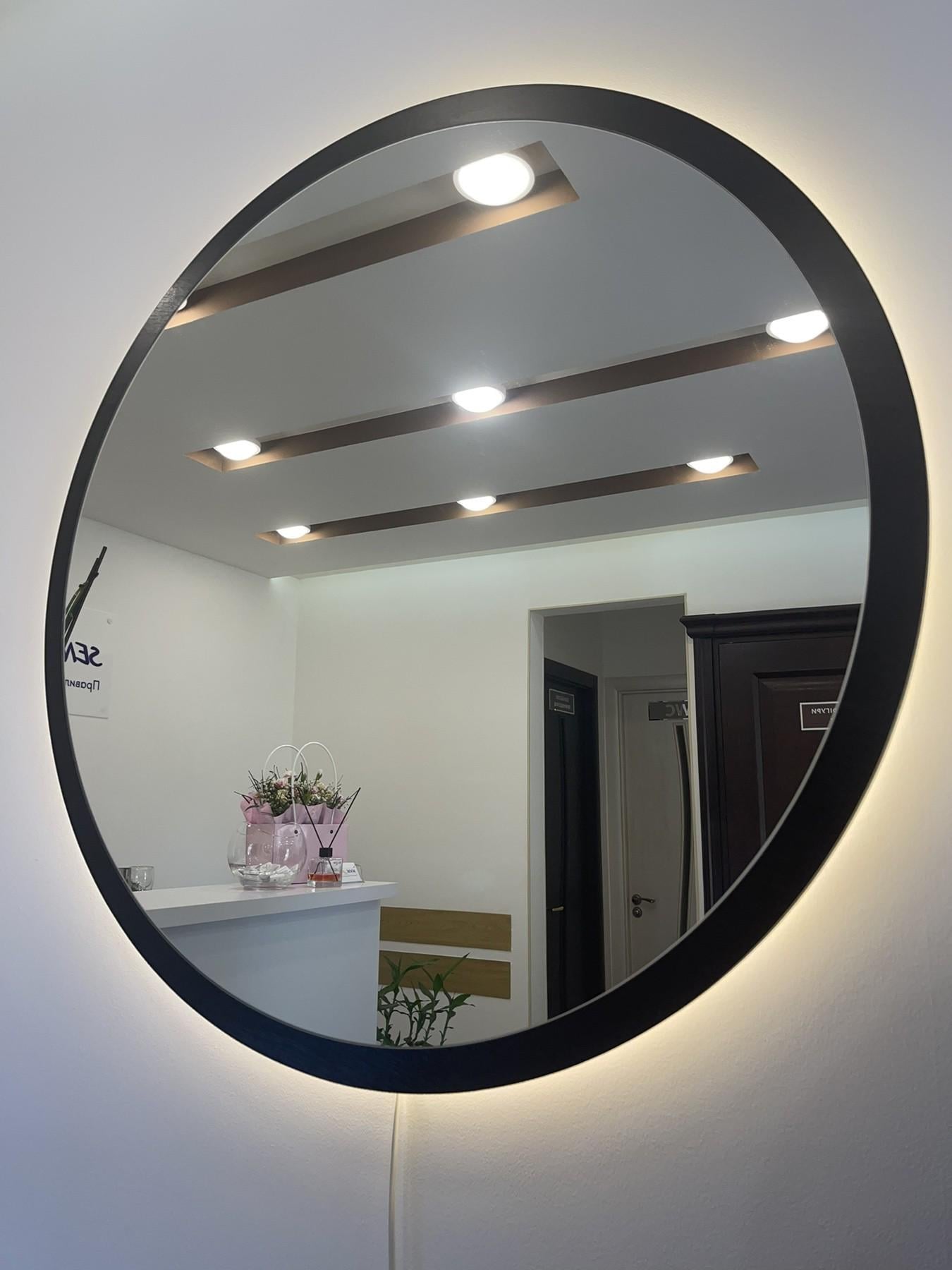 Зеркало Viano с LED подсветкой 650х650 мм (10114240)