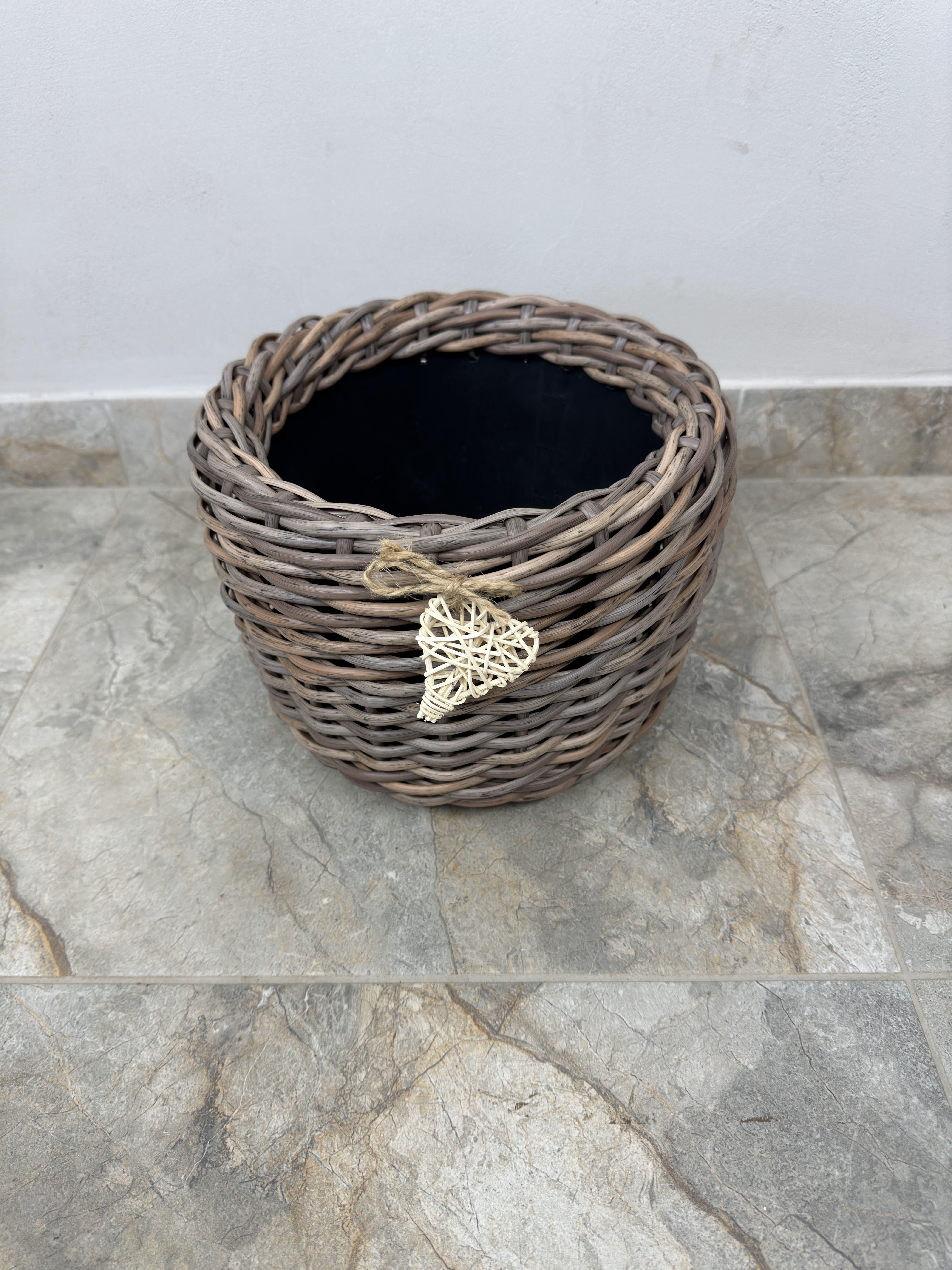 Кашпо из искусственного ротанга ручной работы 5 л Бланж (327413) - фото 3 Кашпо из искусственного ротанга ручной работы 5 л Бланж (327413) - фото 3