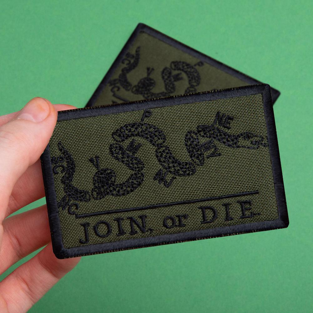 Набір шевронів з липучкою "JOIN or DIE" 5х8 см 2 шт. Хакі (25448) - фото 2