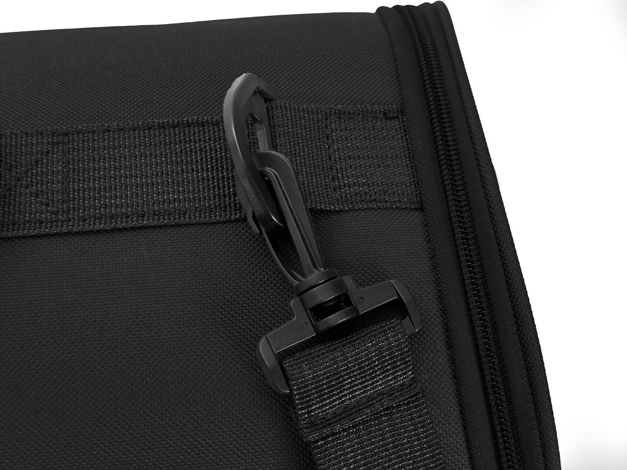 Сумка для переноски домашних питомцев CosmoPet CP-12 48x26x25 см Black (3_06548) - фото 9 Сумка для переноски домашних питомцев CosmoPet CP-12 48x26x25 см Black (3_06548) - фото 9