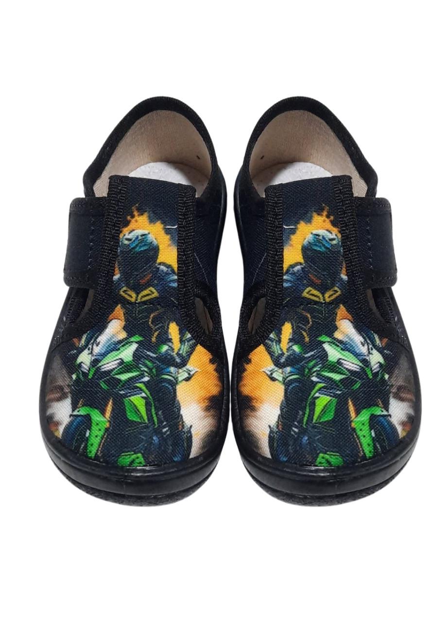 Тапочки для хлопчиків Waldi 360-641/24 на липучках р. 24 Чорний