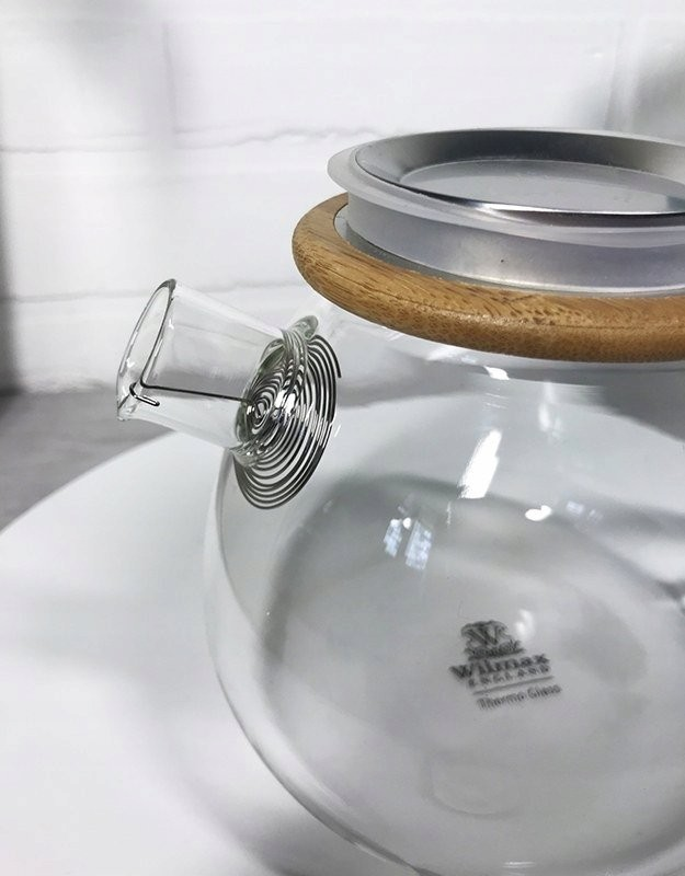 Чайник заварочный Wilmax Thermo стеклянный с фильтром 1,5 л (WL-888825/A) - фото 4 Чайник заварочный Wilmax Thermo стеклянный с фильтром 1,5 л (WL-888825/A) - фото 4