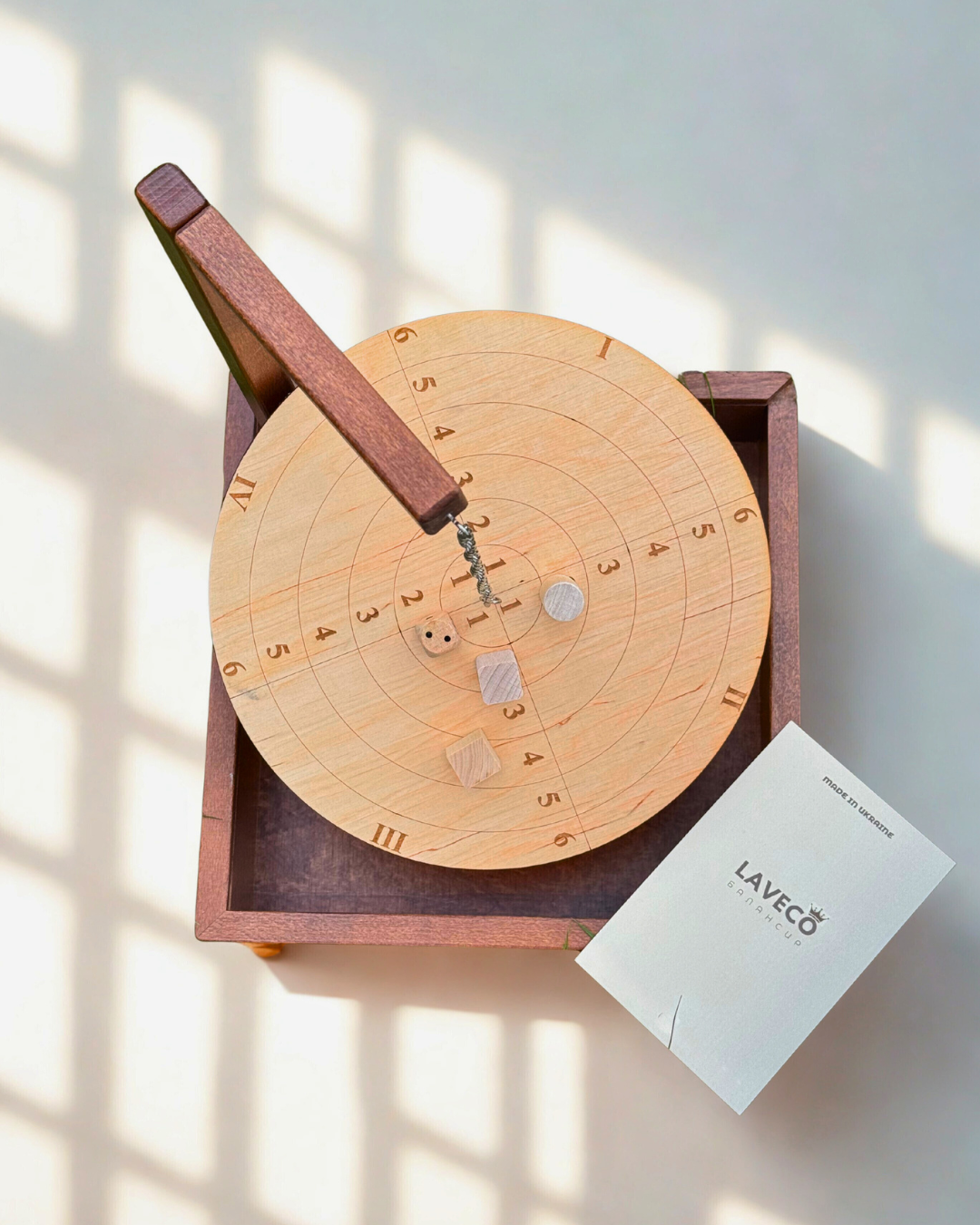 Настільна гра з дерева Балансир 32х32х8 см Темно-коричневий (29614788)